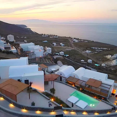 180 - Firstrise Imerovigli (Santorini)